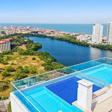 Apartamento En Torices Piso 24 - - Playa Cerca Al Mar *